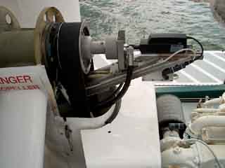 Thrust prop/fan pitch adjustement