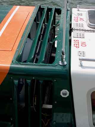 Radiator & centrifugal fan bay